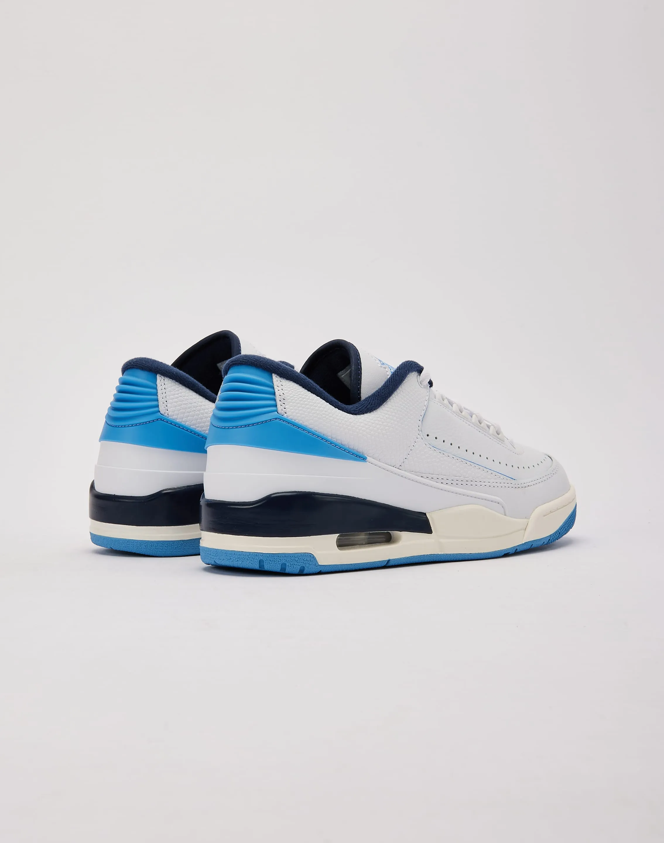 Flexibility Feature Silk Feel Jordan 2/3
