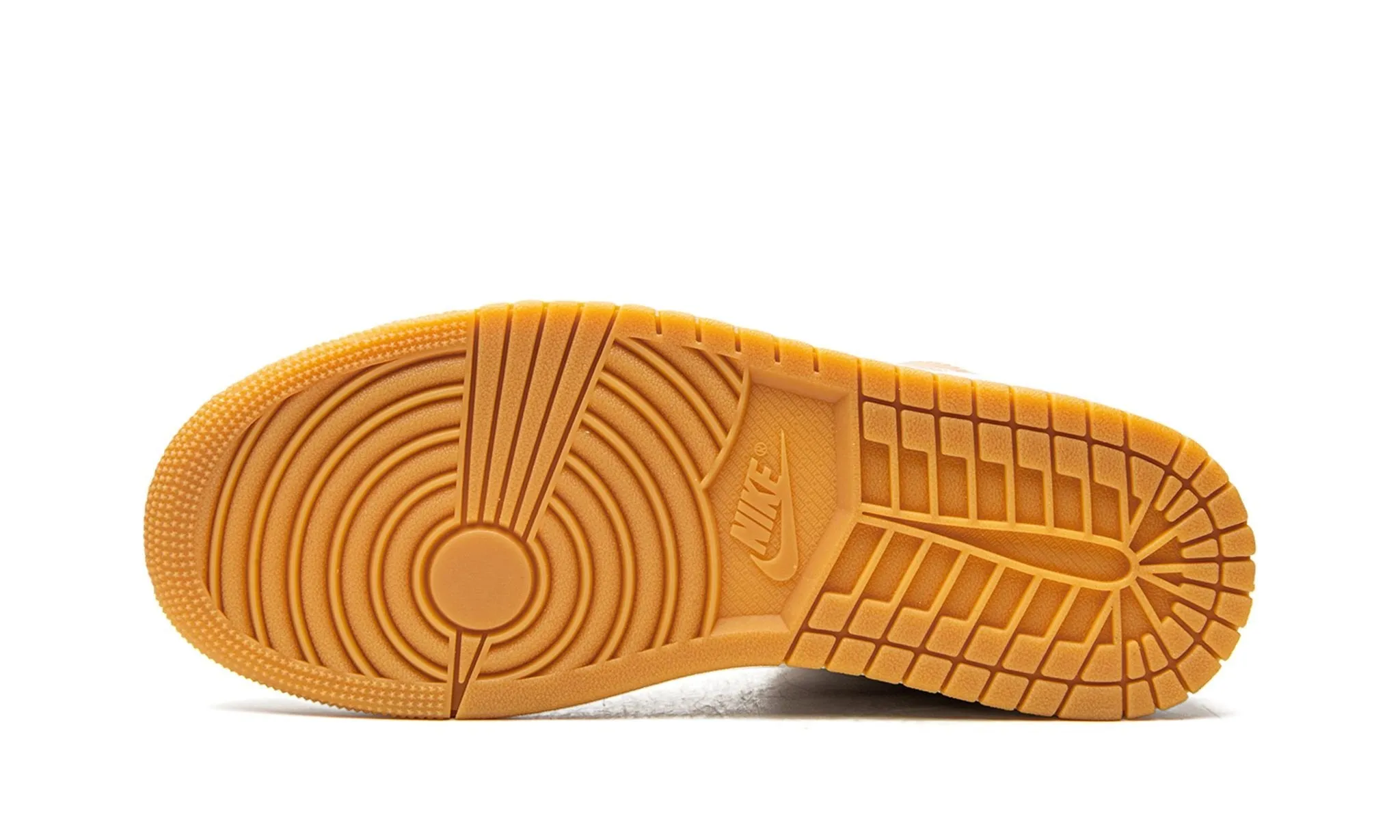 Air Jordan 1 Mid Tan Gum Mid Top Stable Form