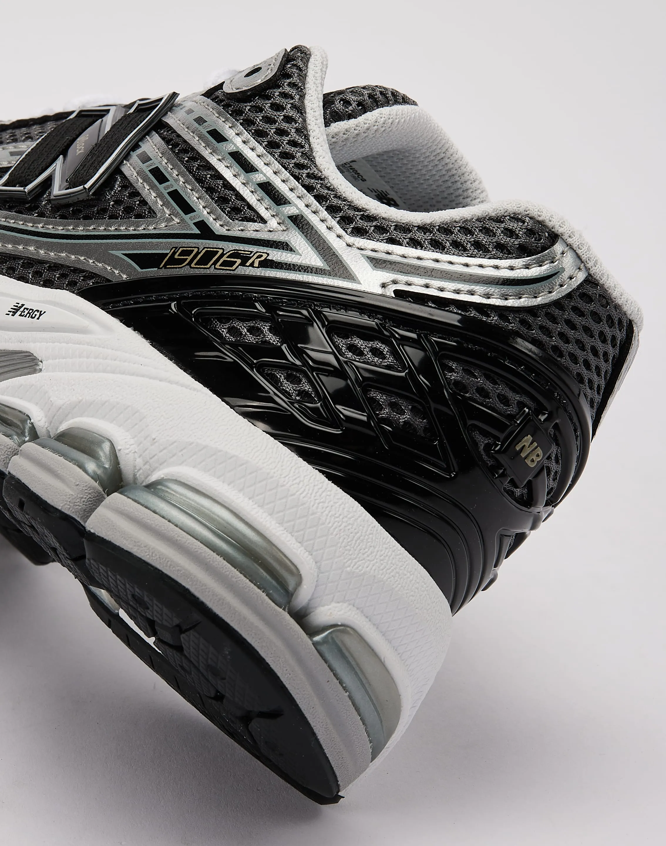 New Balance 1906R Grade-School Comfortable Step