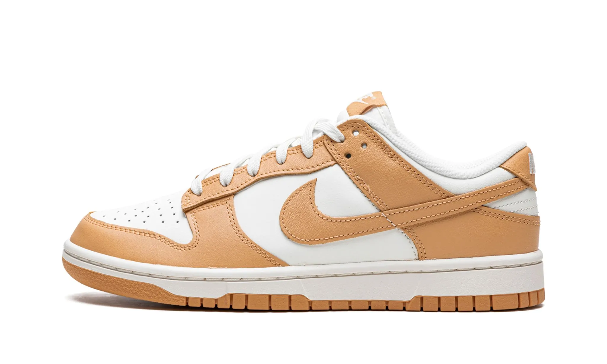 Nike Dunk Low "Harvest Moon" boots