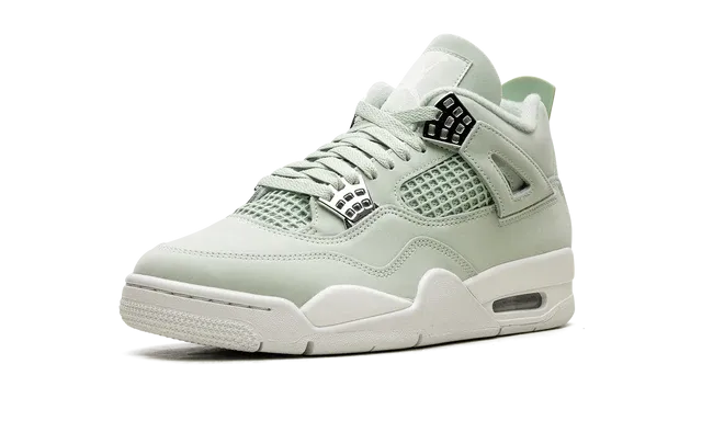 Jordan 4 Retro "Seafoam Sail" Women's Guide Step Soft Step Design