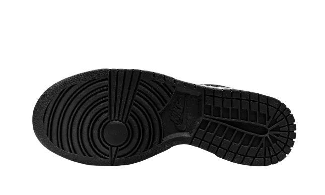 Trend Style Traction Sole Nike Dunk Low Retro "White Black Panda" Grade School