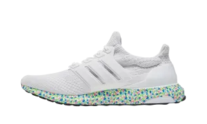 Kids Pick ULTRABOOST 5.0 DNA "Black"