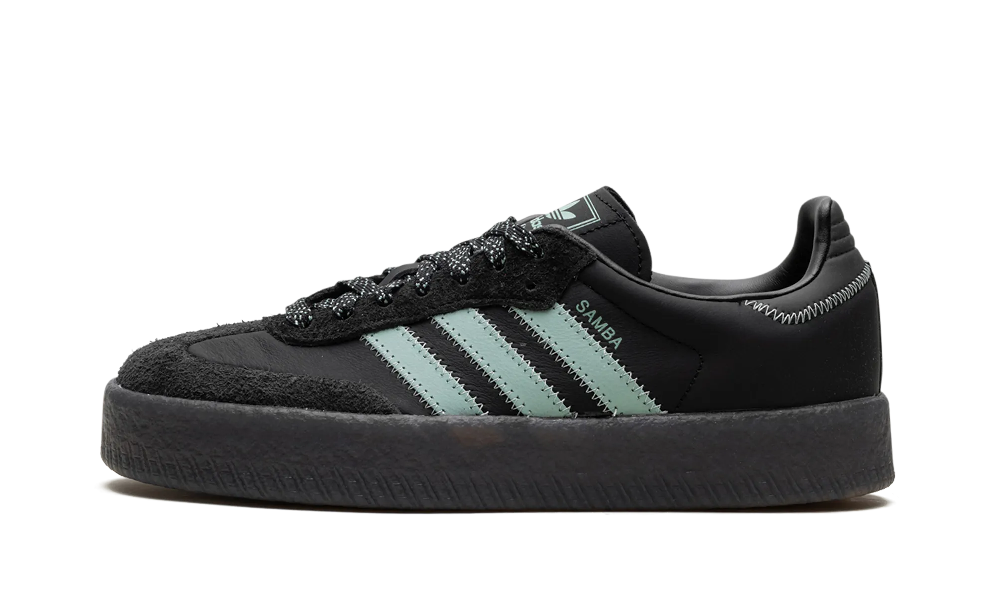 Sambae WMNS "Core Black Haze Green" Free Motion