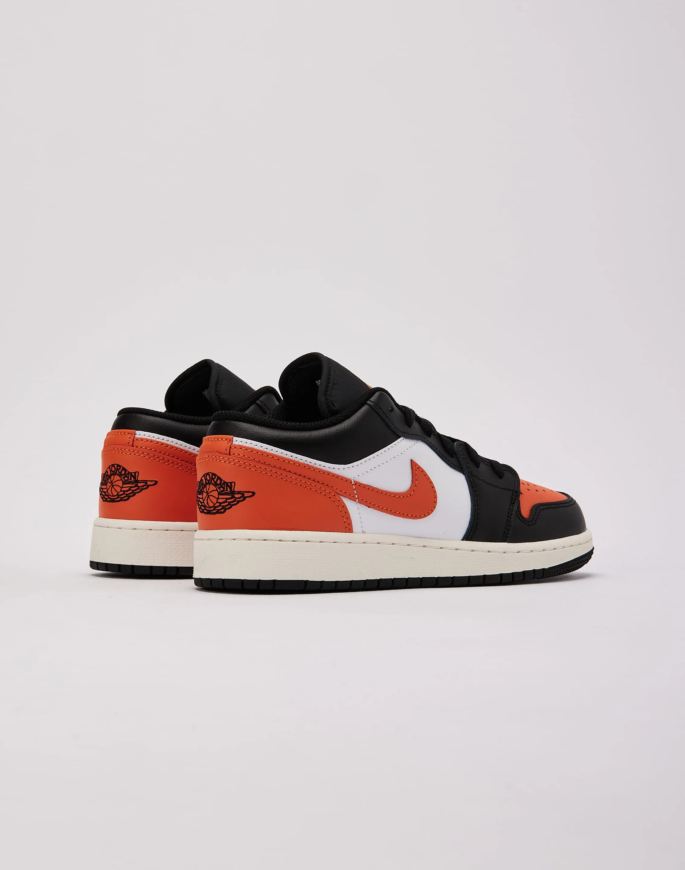 Jordan Air Jordan 1 Low Grade-School Winter Base