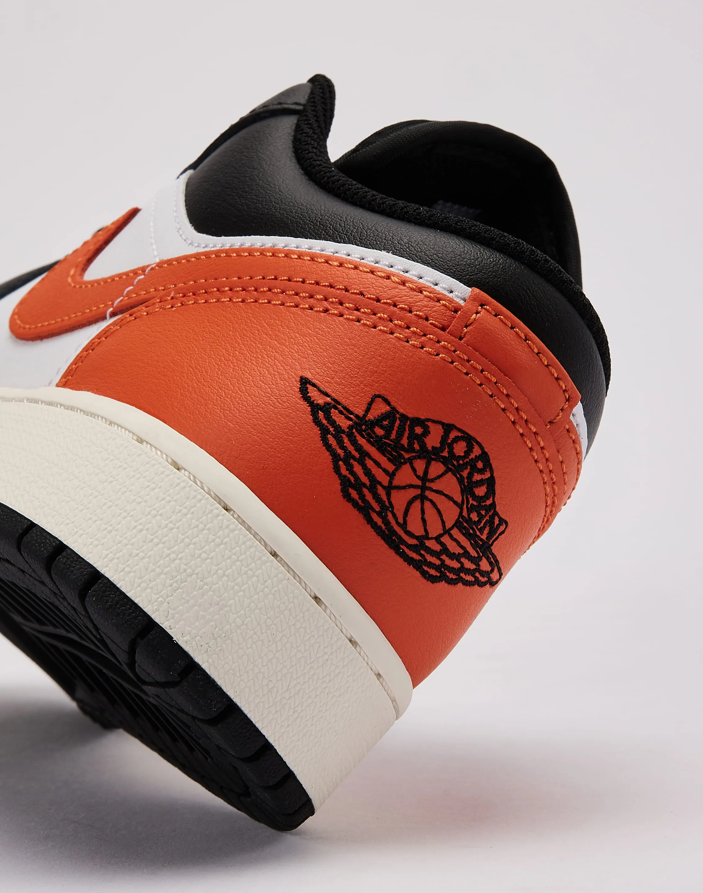 Field Fast Jordan Air Jordan 1 Low Grade-School