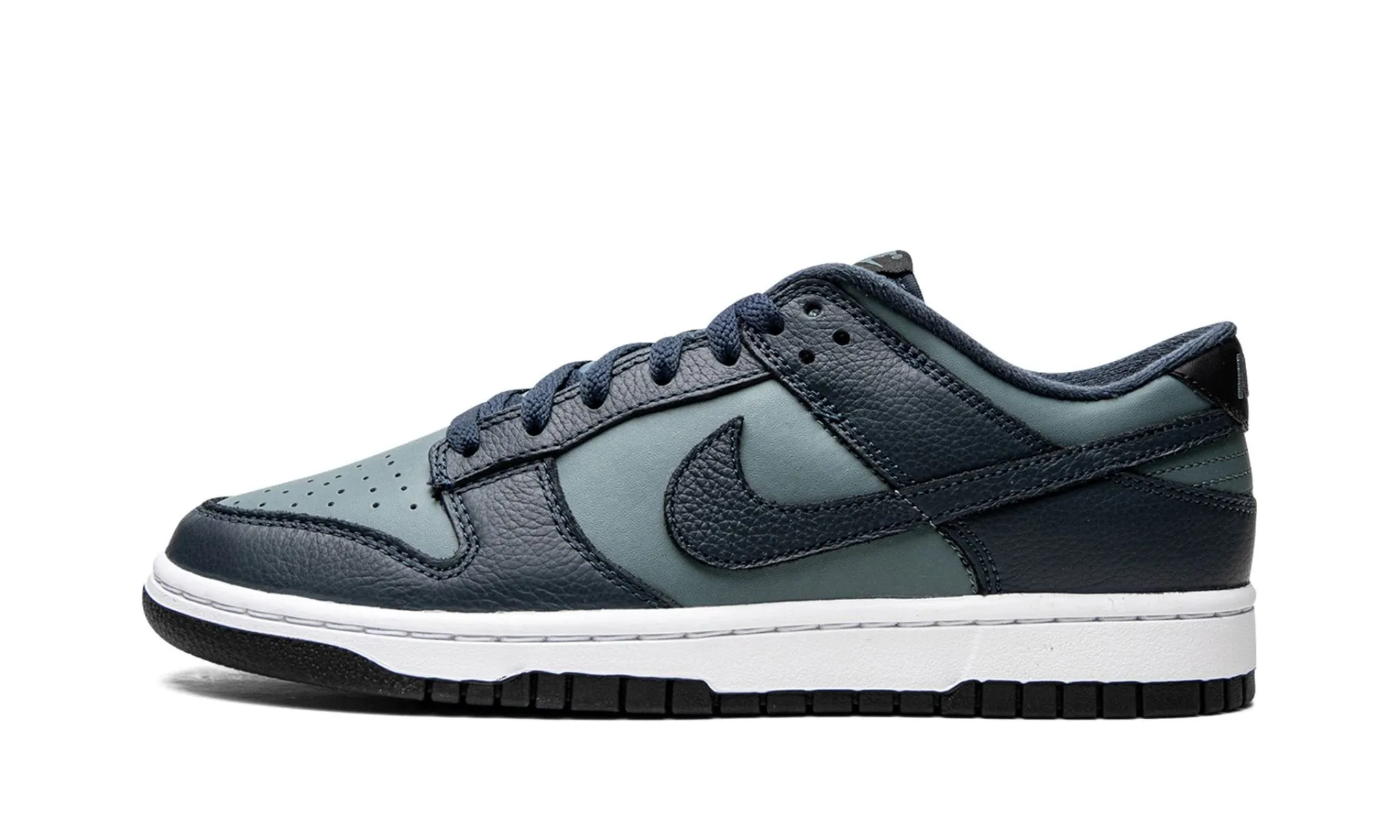 Nike Dunk Low PRM "Armory Navy" Prairie Hike