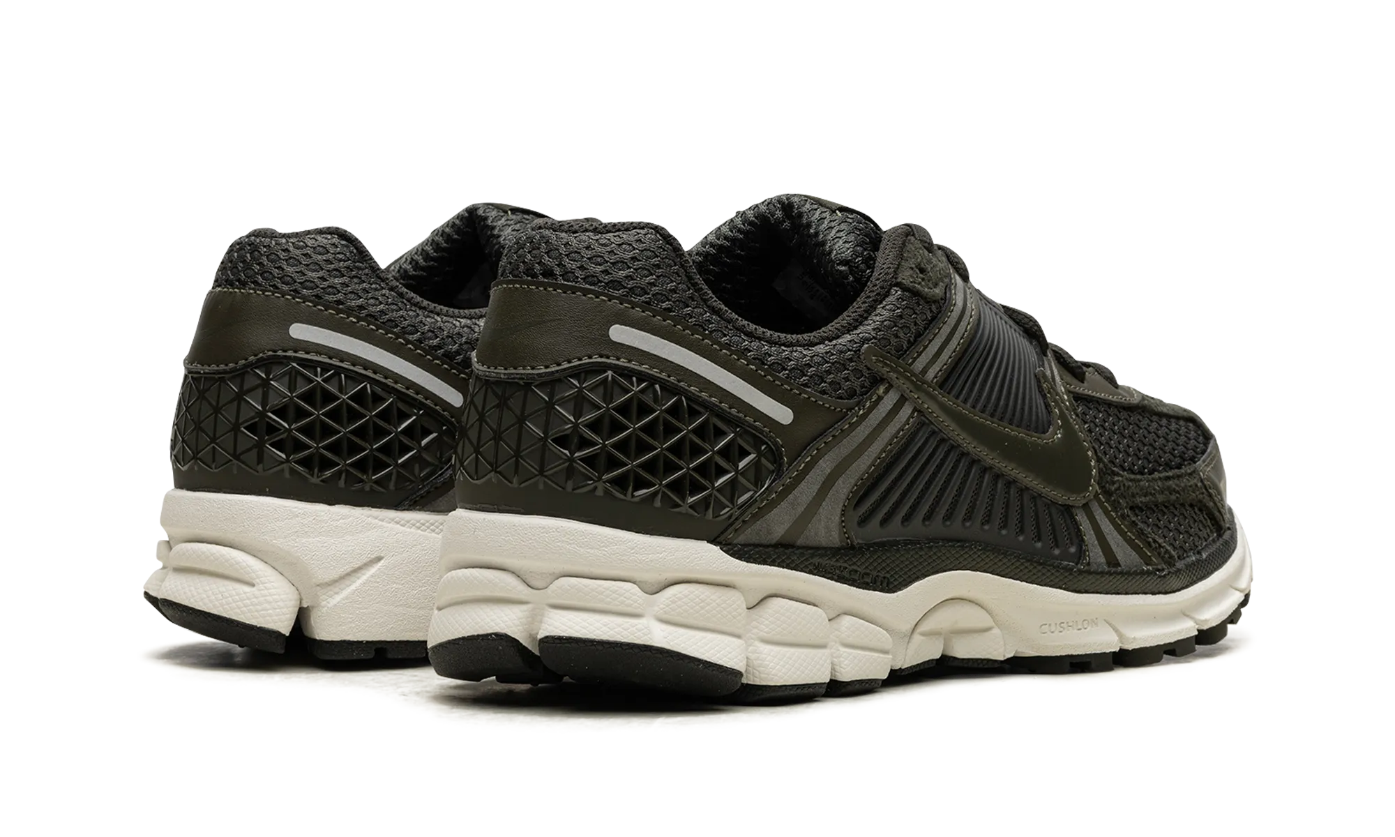 running in fog shoes ZOOM VOMERO 5 WMNS "Sequoia"