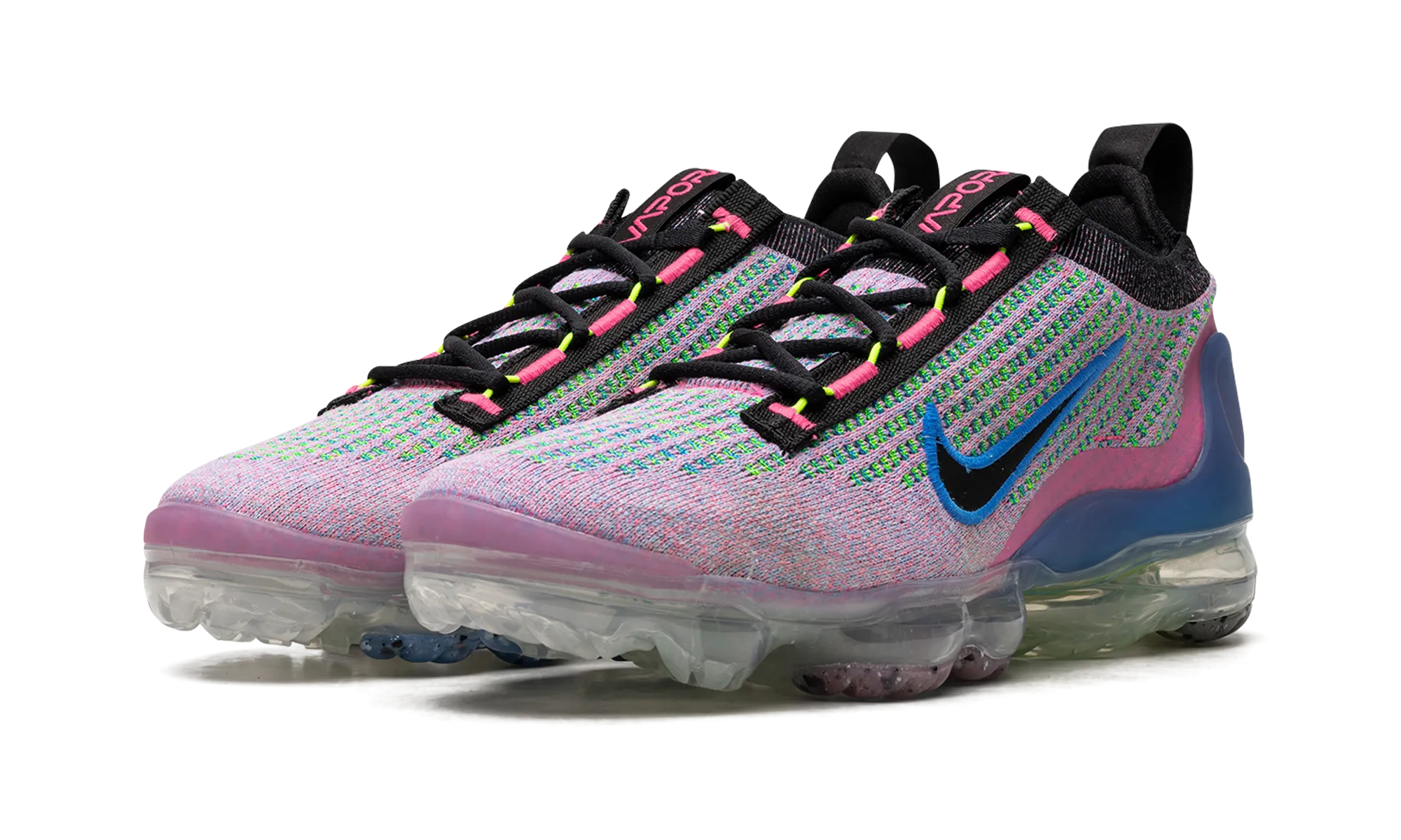 running endurance training sustainable - feature shoes VAPORMAX FLYKNIT 2021 MNS WMNS