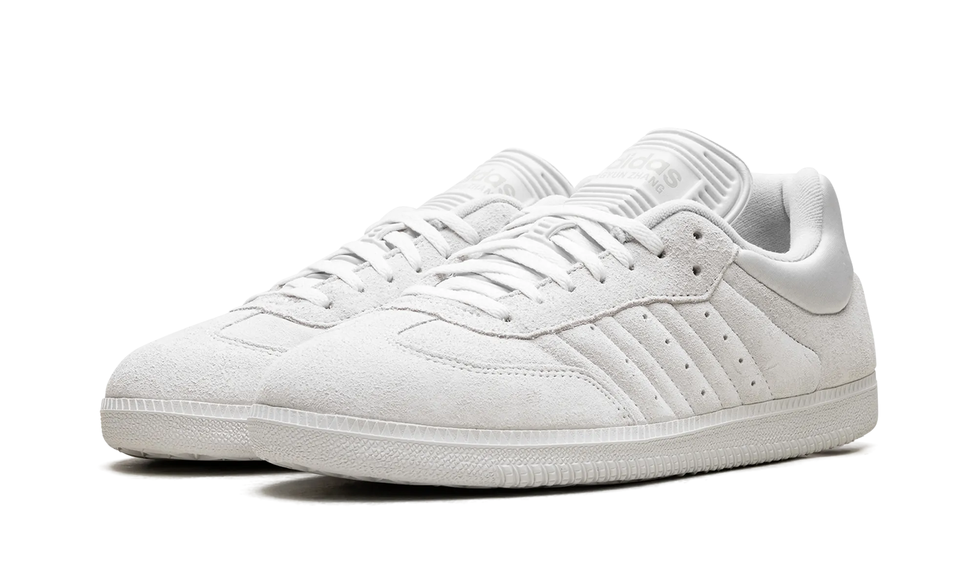 Samba "Dingyun Zhang - White Vapor" Minimal Design Fashionable Step
