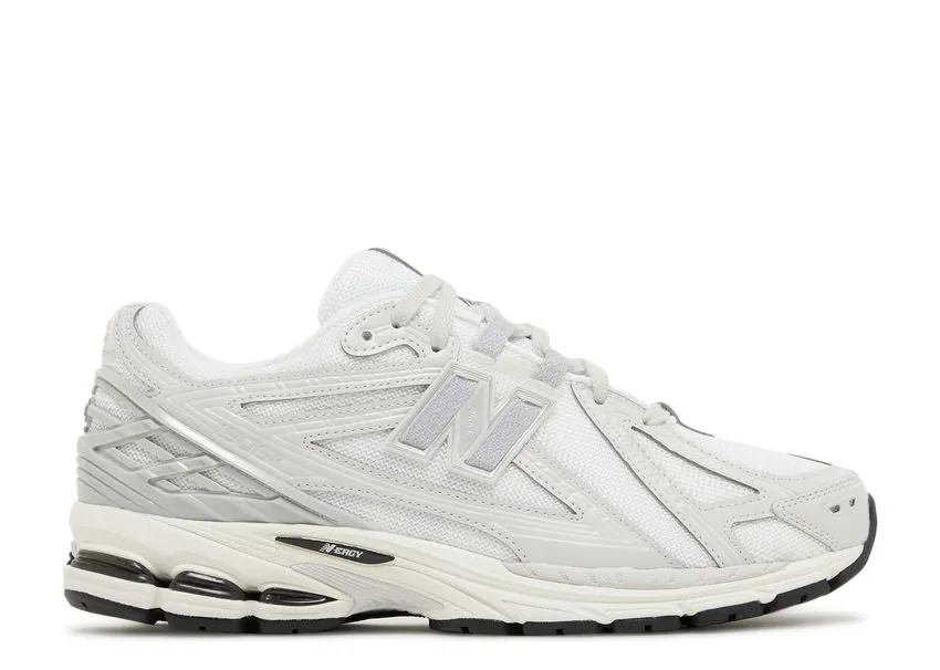 Range Step Pastel tone New Balance 1906R Rain Cloud
