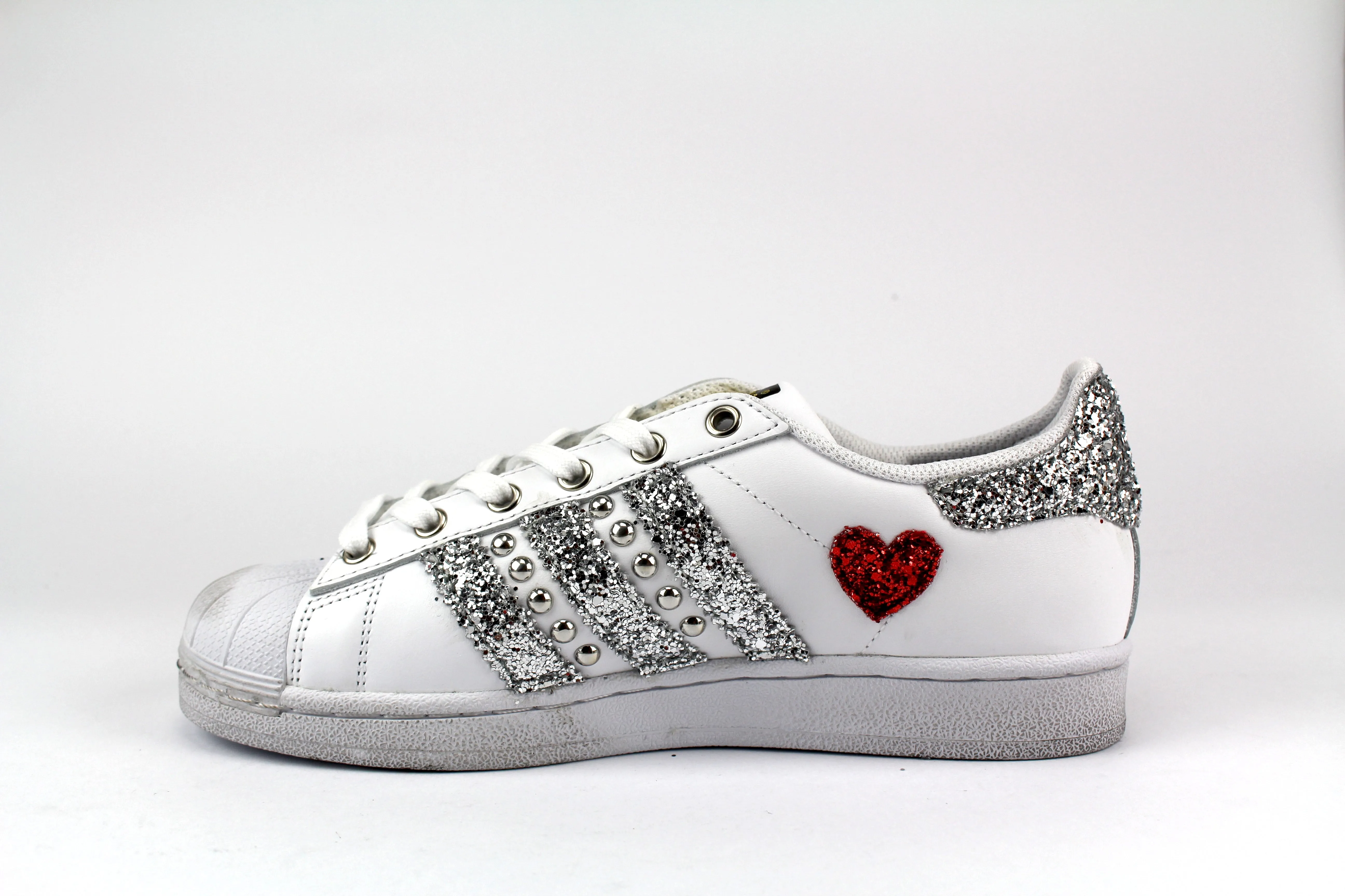 Street Cool Road Fit Adidas Superstar Borchie & Cuori