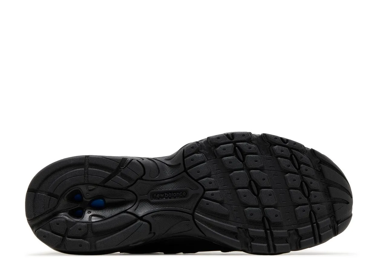 Low Effort New Balance 530 Triple Black Leather