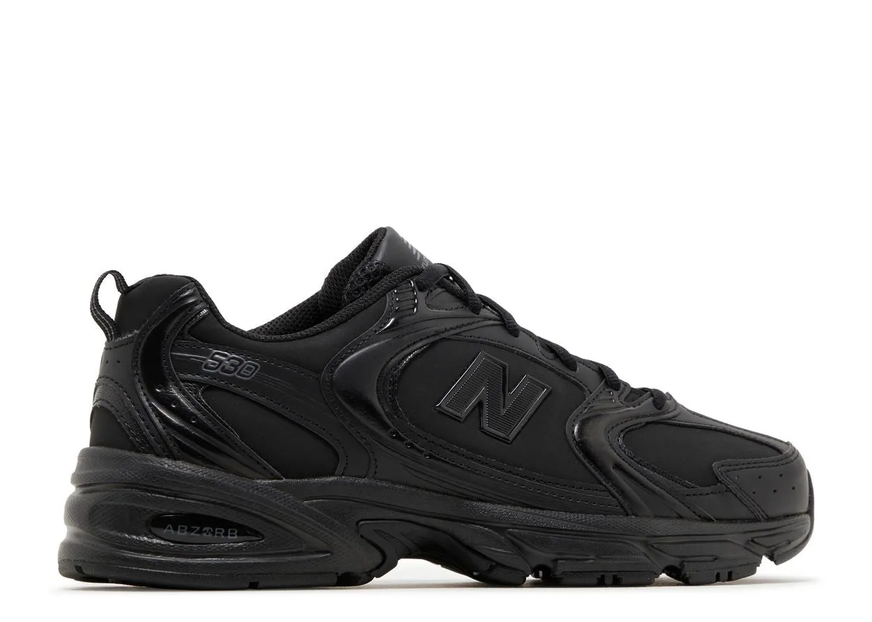 New Balance 530 Triple Black Leather Step Free