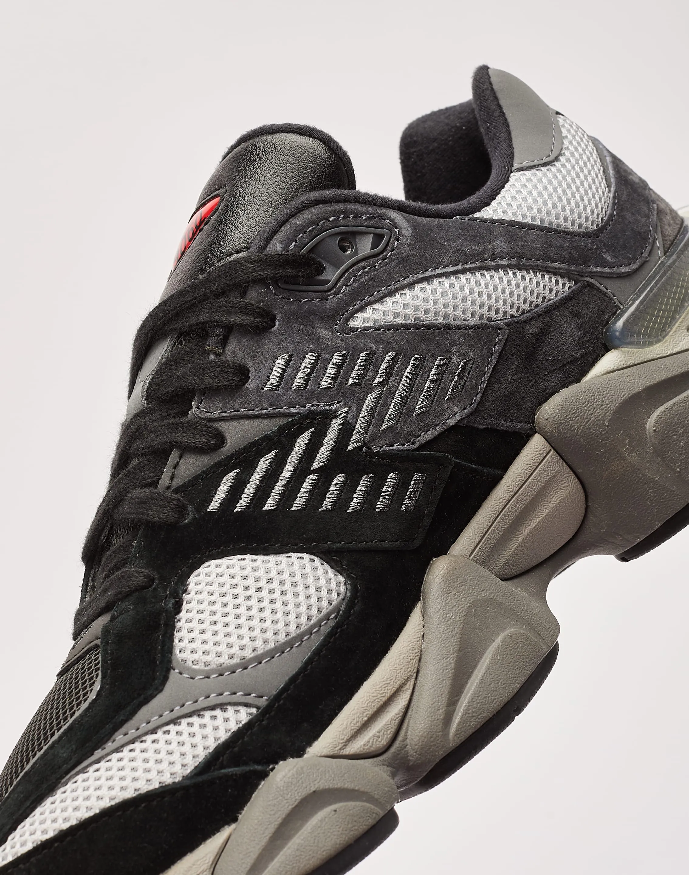 Commuter Fit Hike Meet New Balance 9060