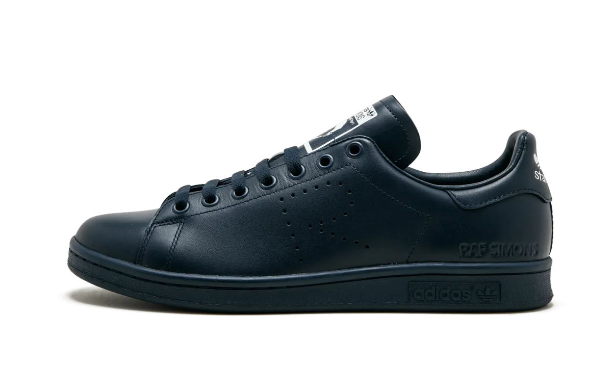 Sport Ready Minimalist Style Raf Simons Stan Smith