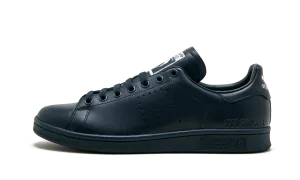 Sport Ready Minimalist Style Raf Simons Stan Smith