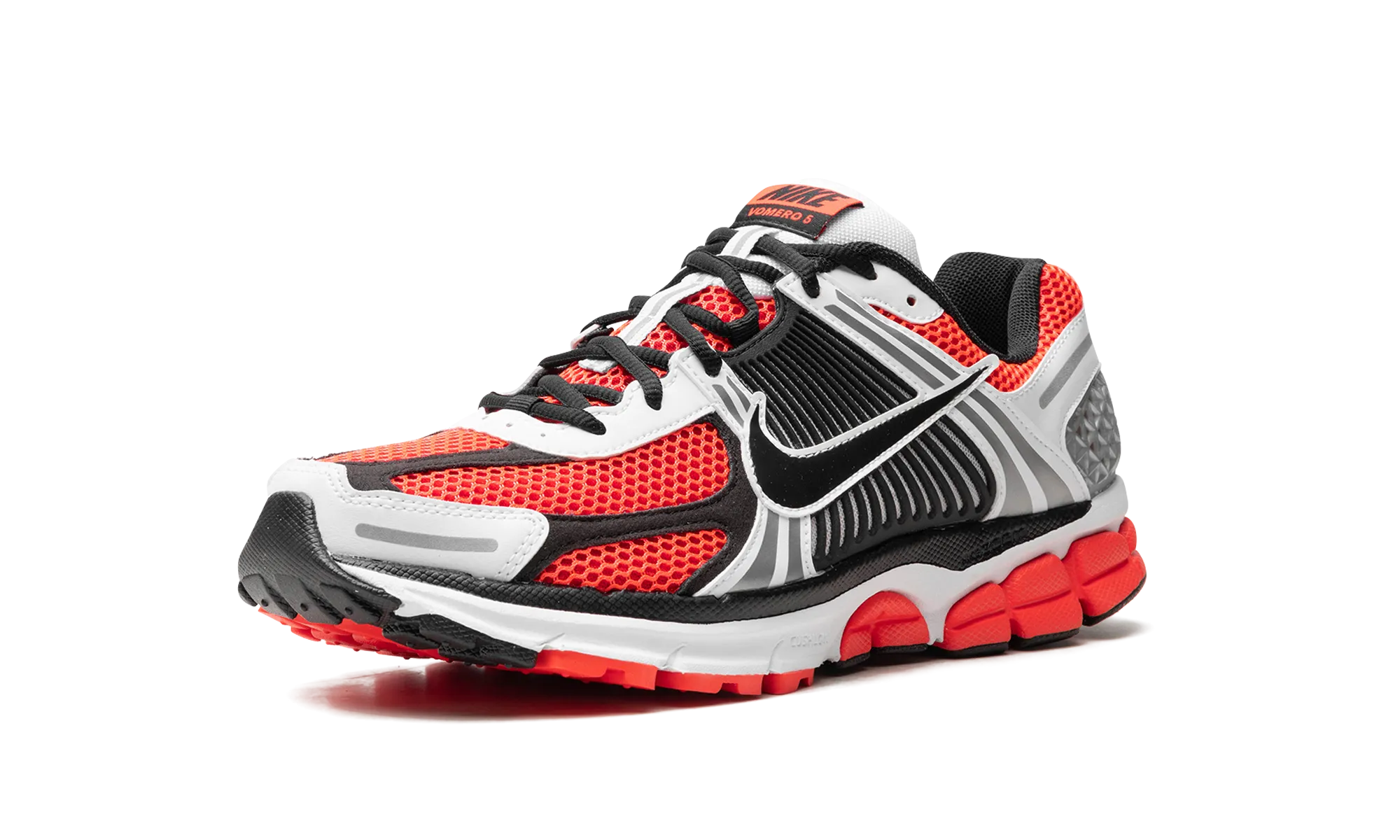 Zoom Vomero 5 SE "Bright Crimson" race accessory