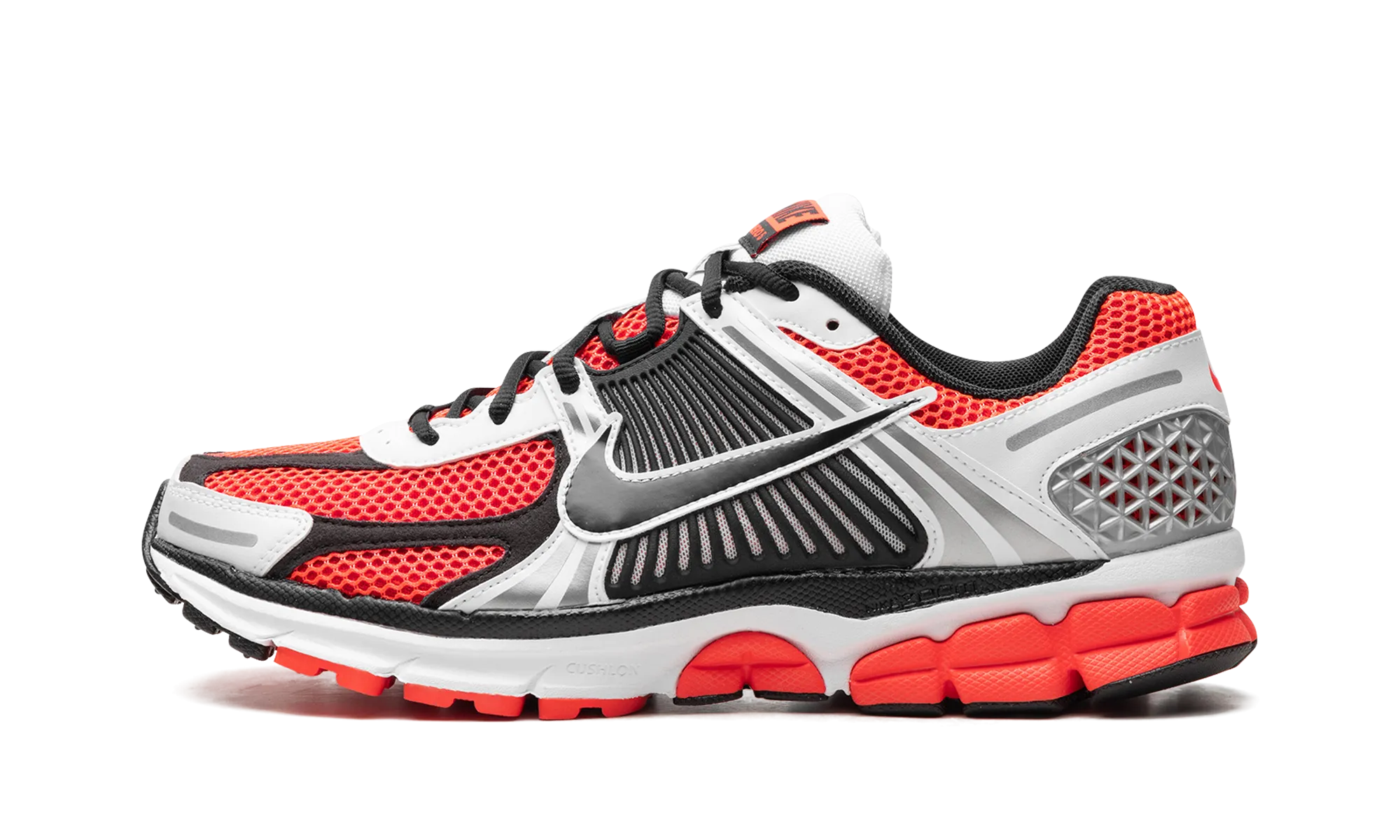 Zoom Vomero 5 SE "Bright Crimson" running for a change