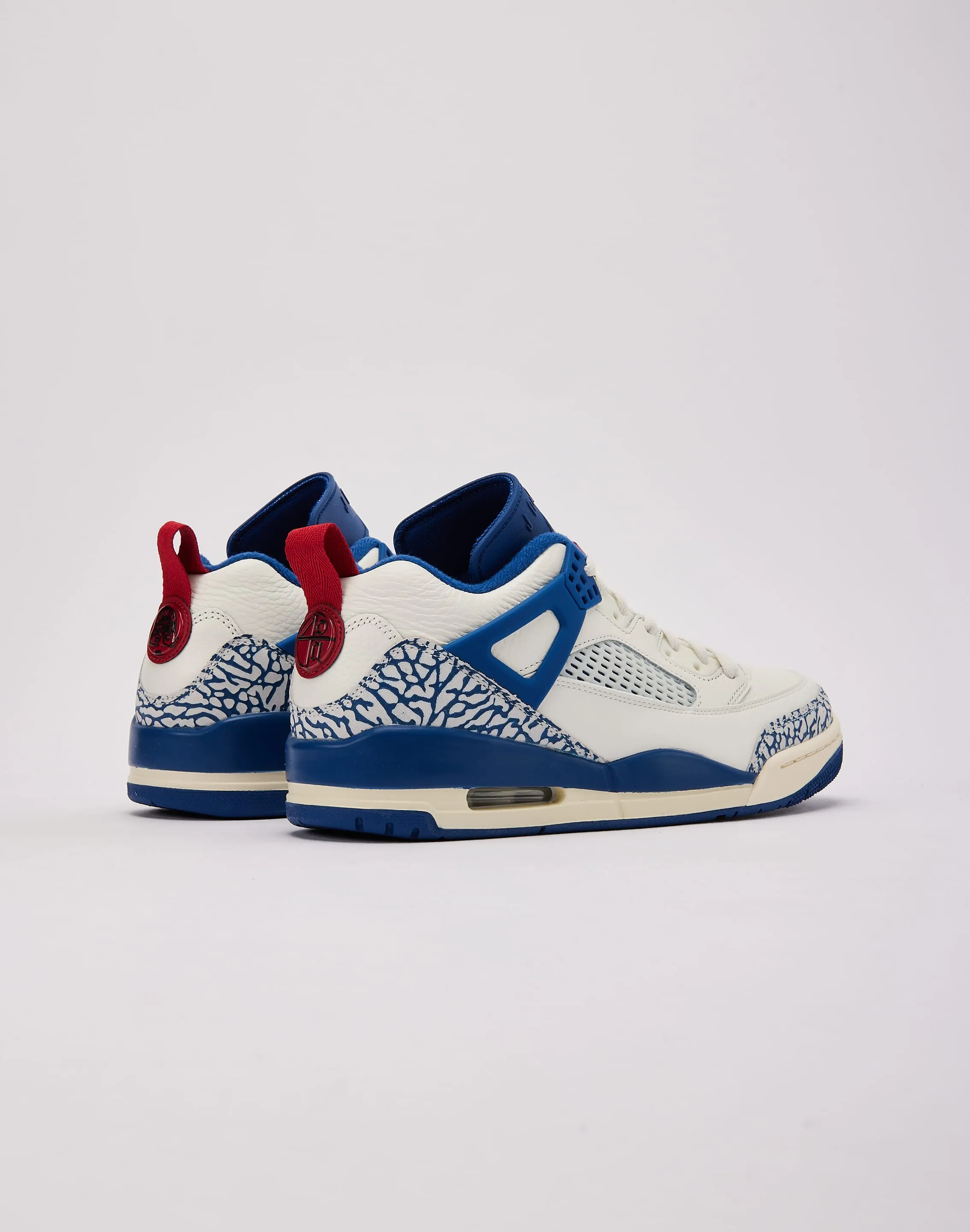 Jordan Spizike Low Office Cool Rich Glow
