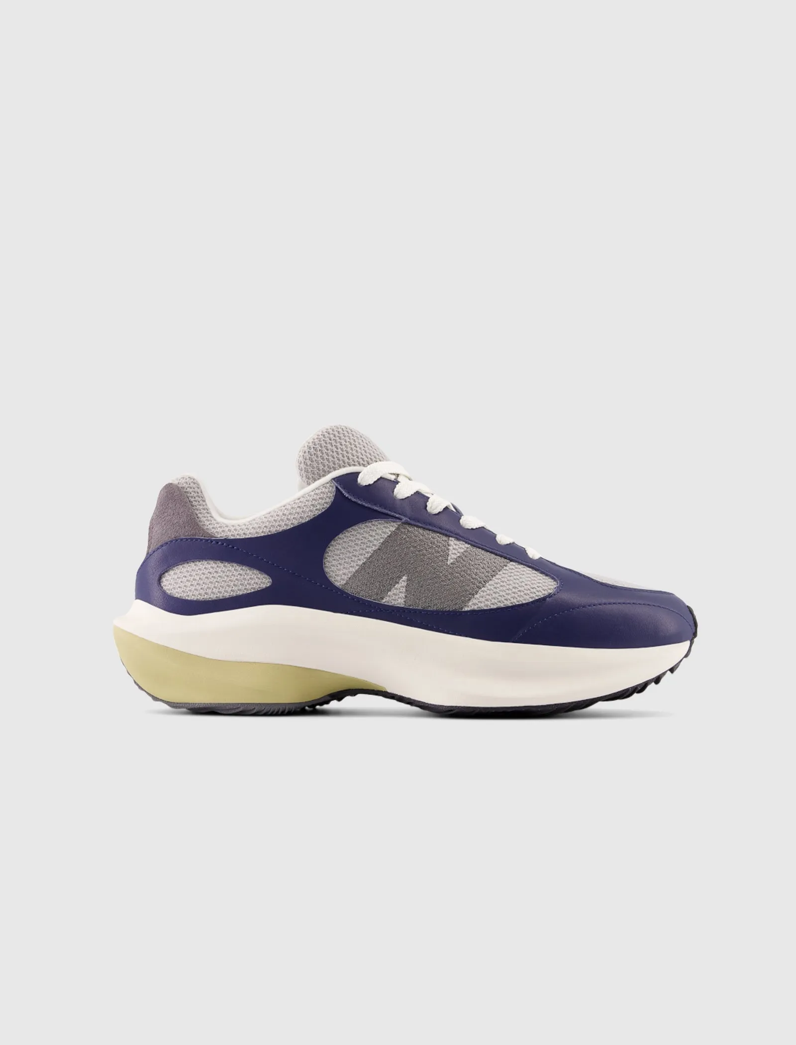 WRPD RUNNER "NAVY/SEA SALT" On Trend