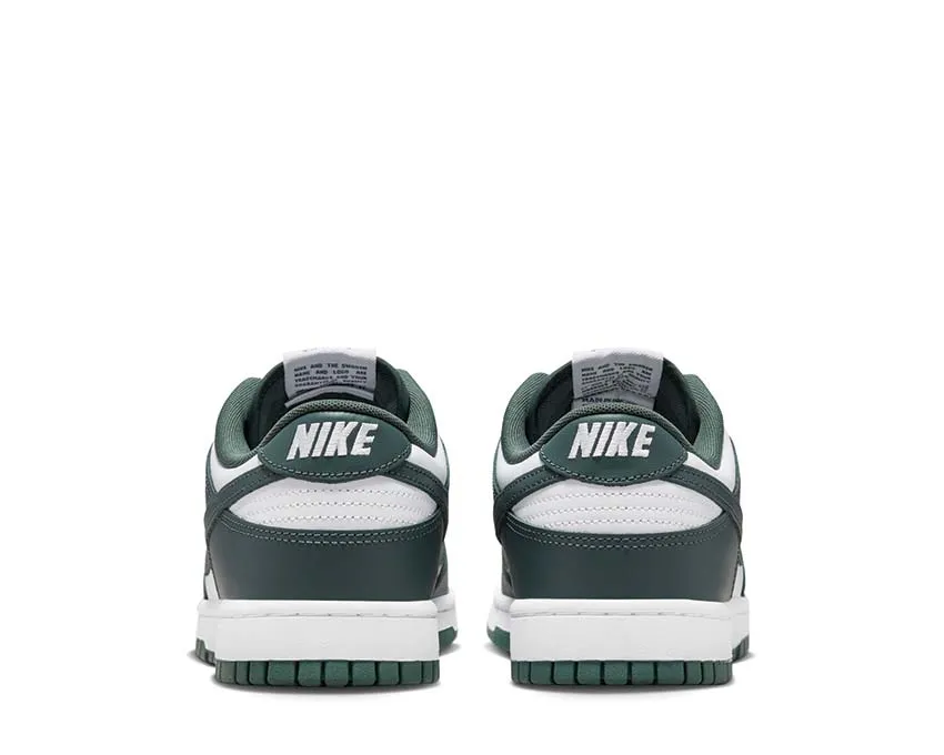 Urban Runner Nike Dunk Low Retro "Vintage Green"