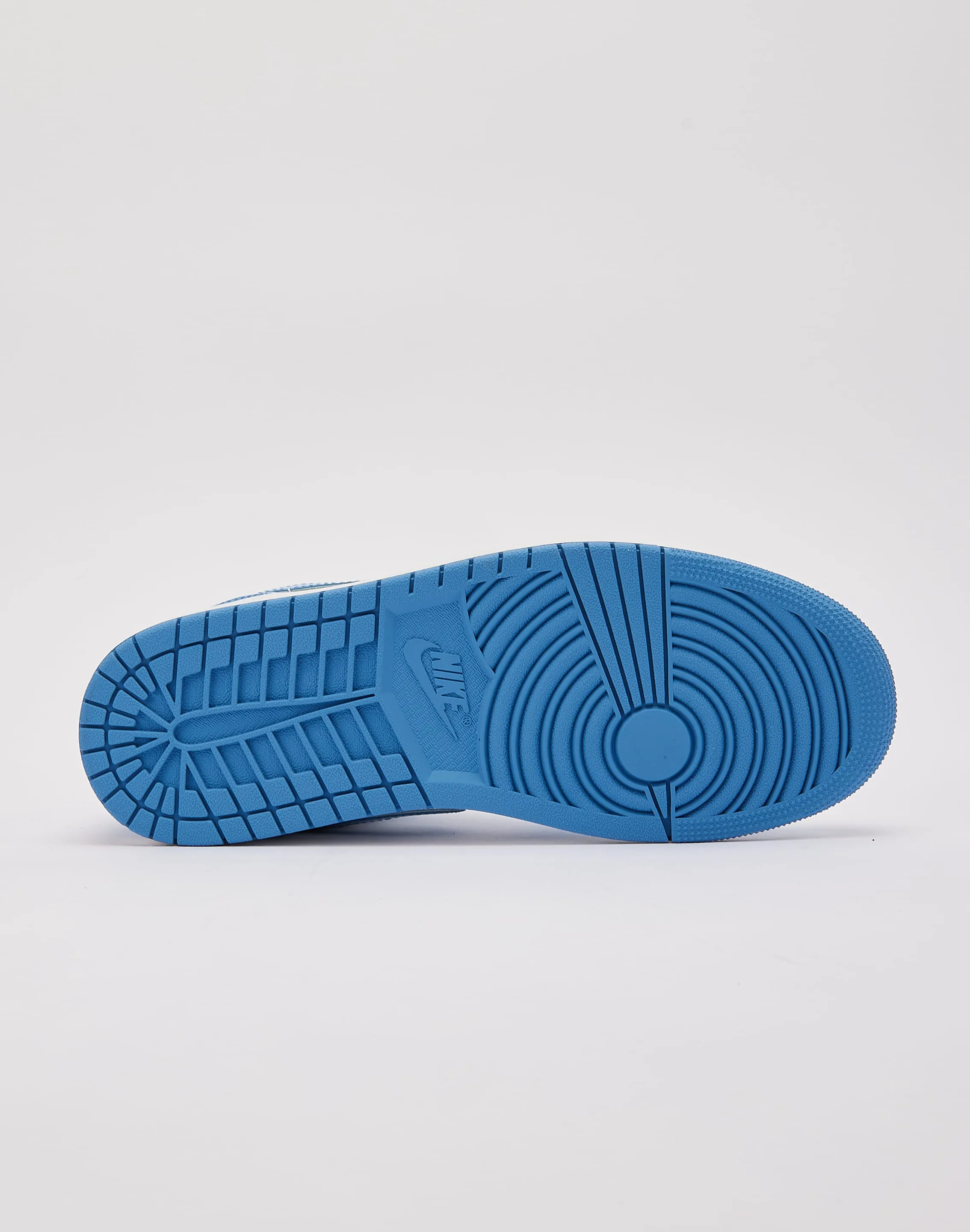 Stable Desert Path Jordan Air Jordan 1 Low SE