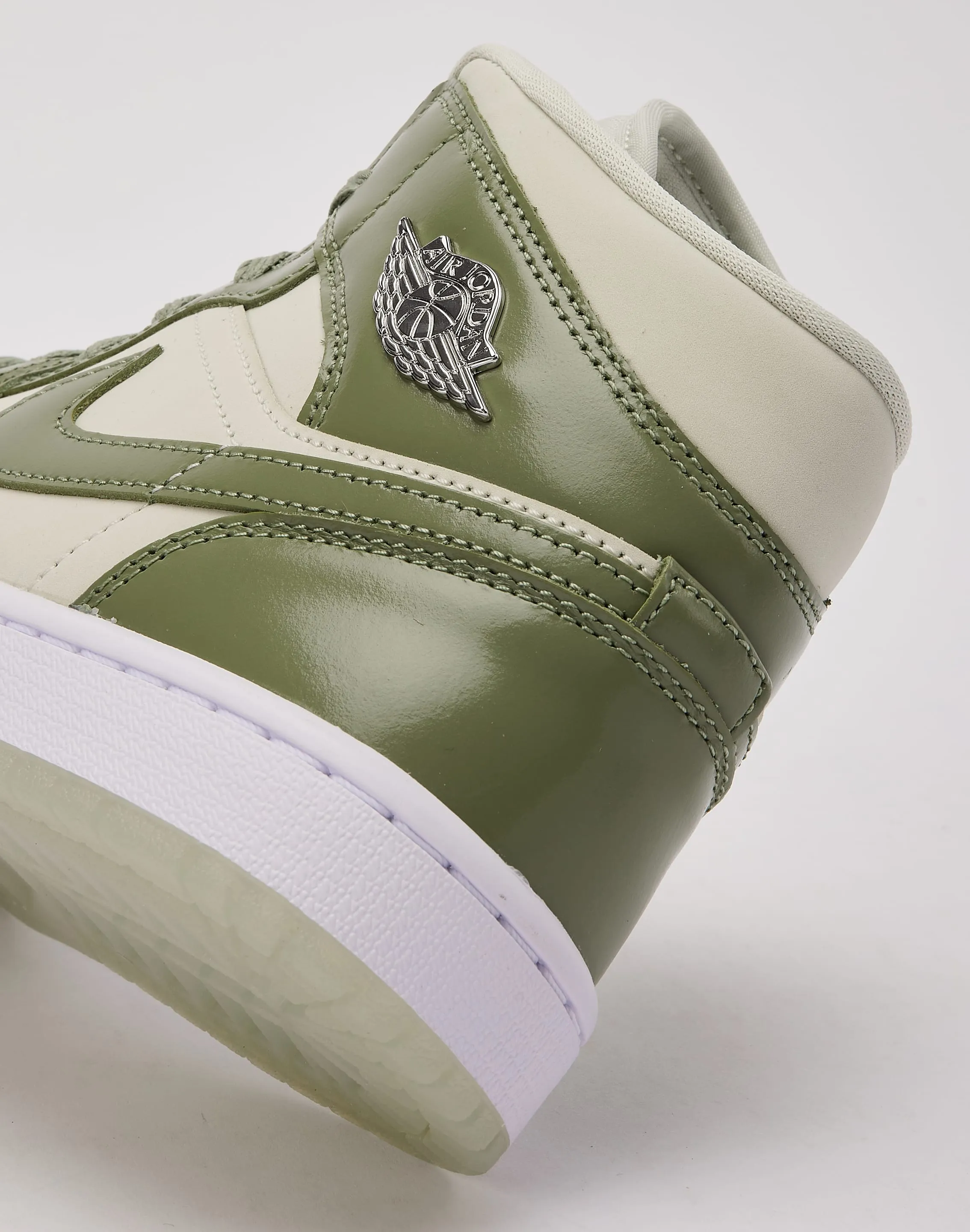 Jordan Air Jordan 1 Mid SE Office Cool