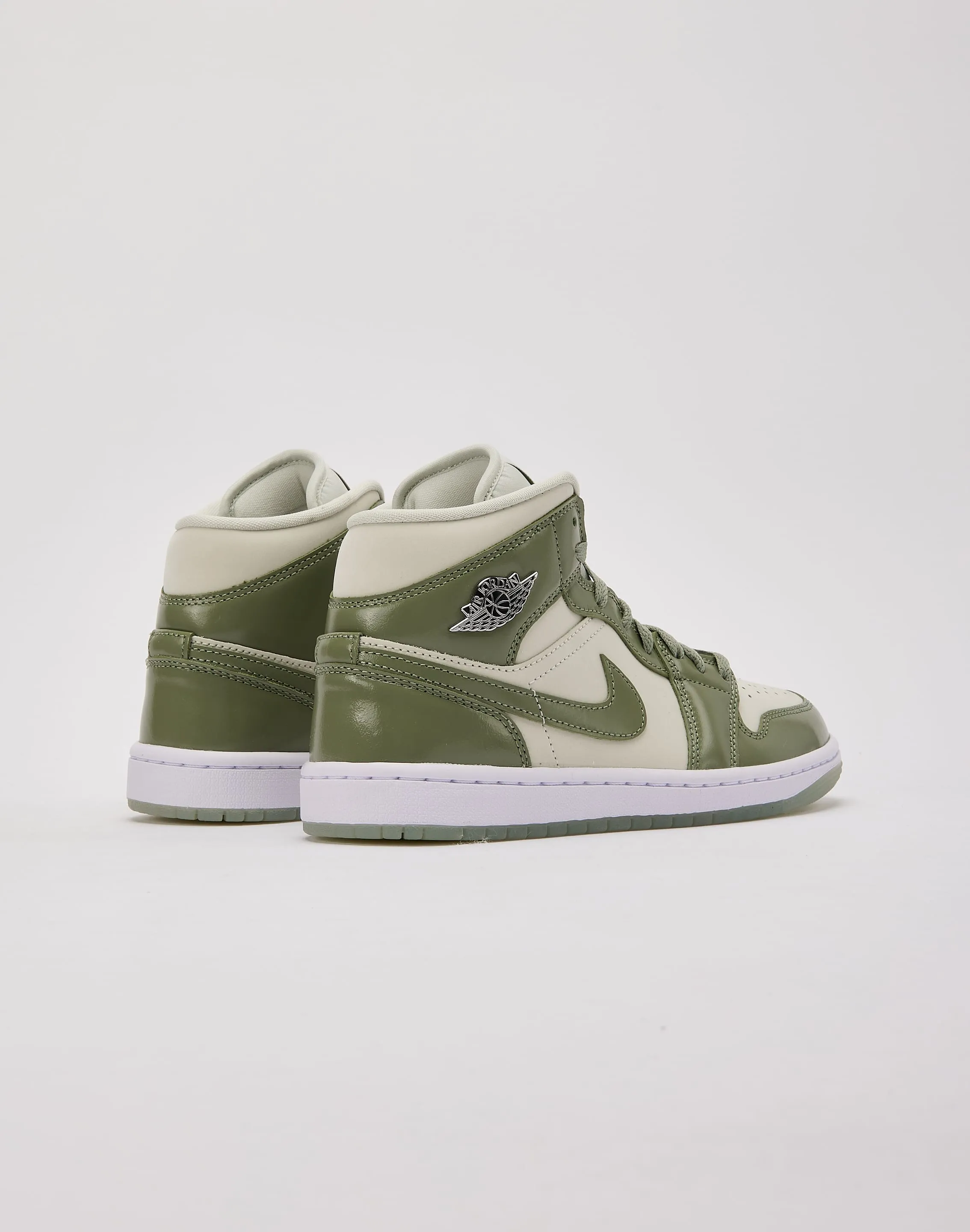 Jordan Air Jordan 1 Mid SE Crystal Glow Leg Slim