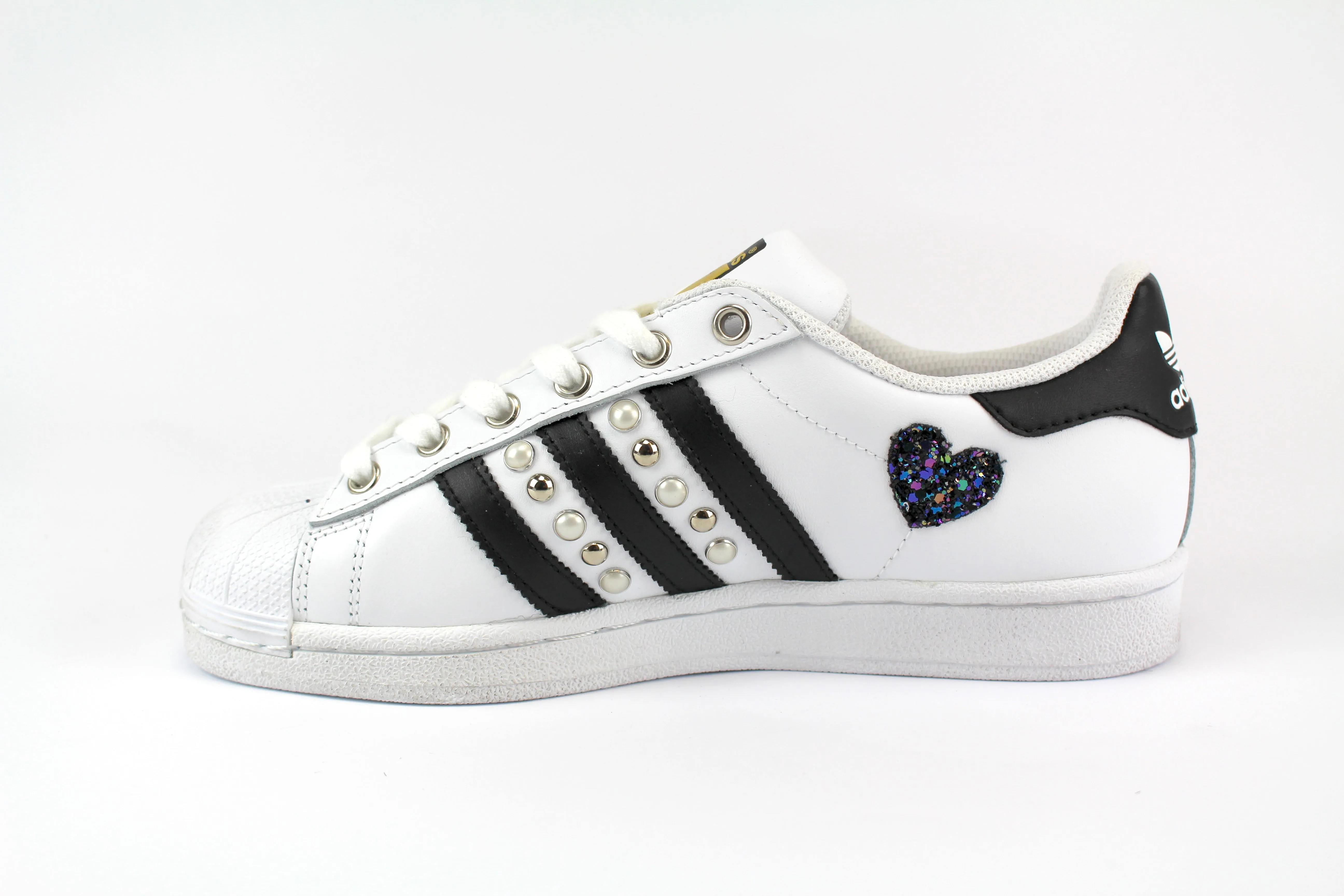 Modern Ease Bush Step Adidas Superstar Borchie & Cuori Black Iris
