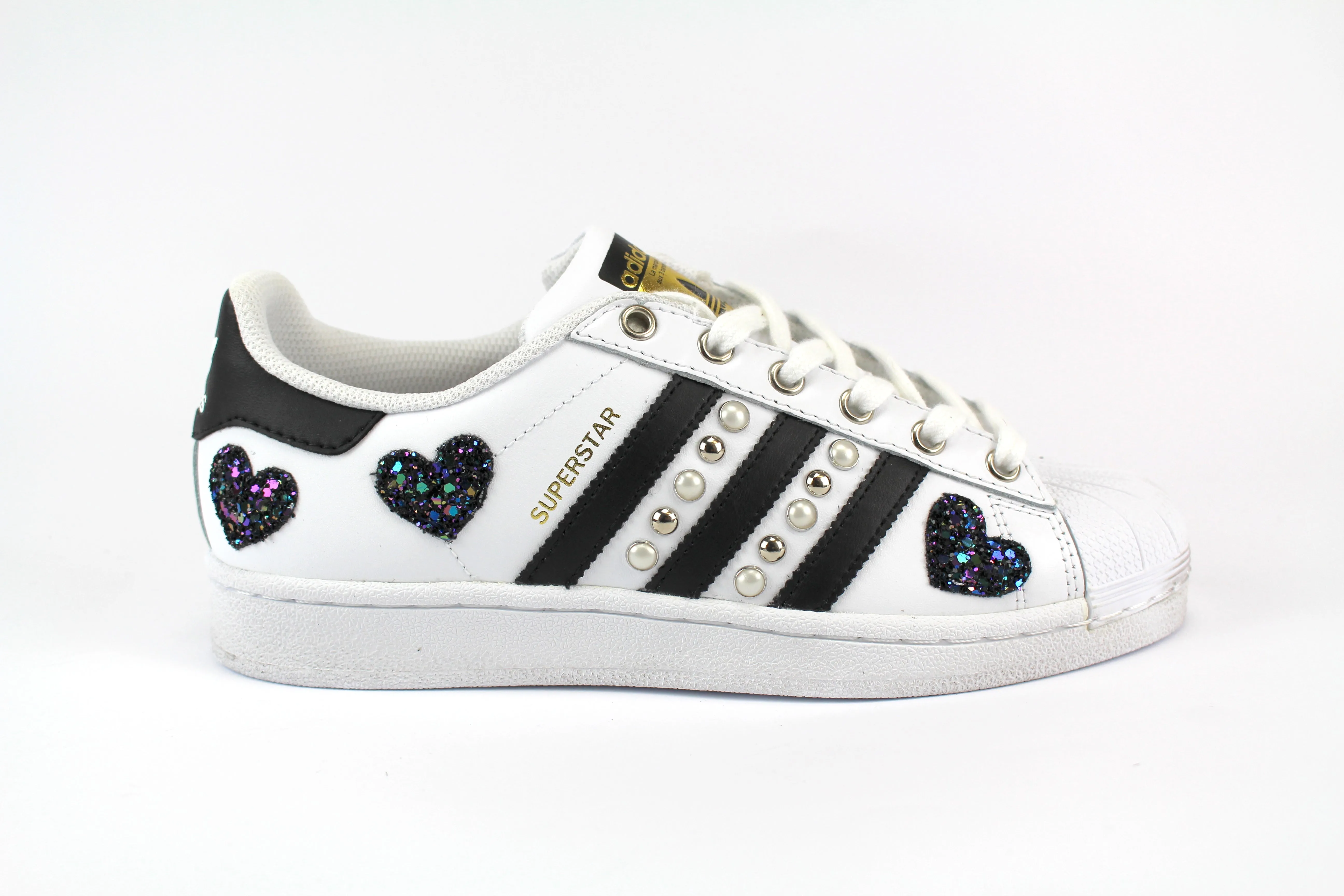 Adidas Superstar Borchie & Cuori Black Iris On Feet