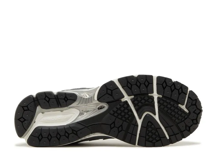 New Balance 1906R Titanium Street Ease