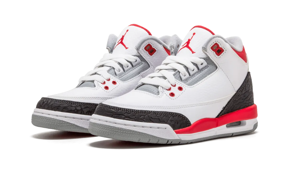 Walking Essential Relax time Air Jordan 3 Retro GS "Fire Red"