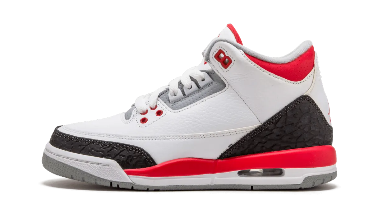 Air Jordan 3 Retro GS "Fire Red" Support Zone Lounge Fit