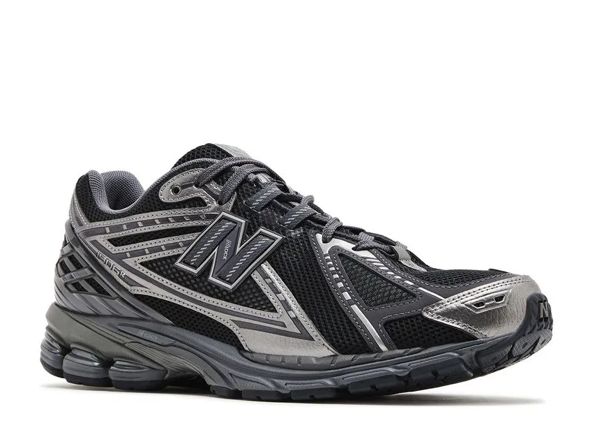 Step Easy Cool Design New Balance 1906R Phantom Dark Grey Metallic Silver