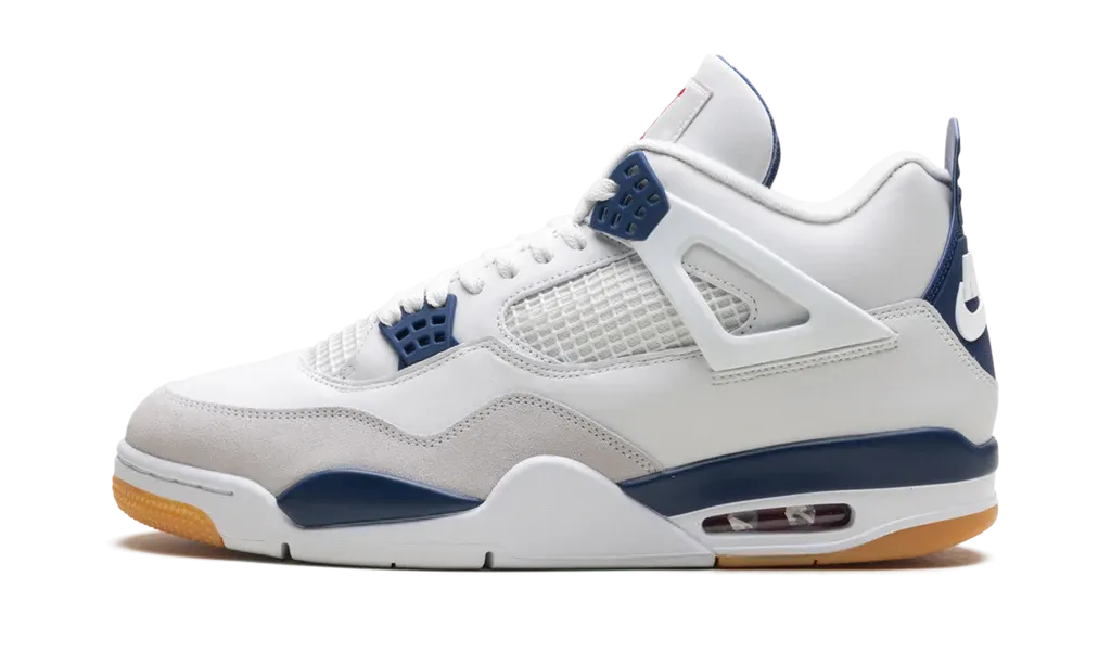 Lean Build Evening Out Jordan 4 Retro SB "Navy"