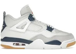 Jordan 4 Retro SB Navy Padded Versatile Footwear