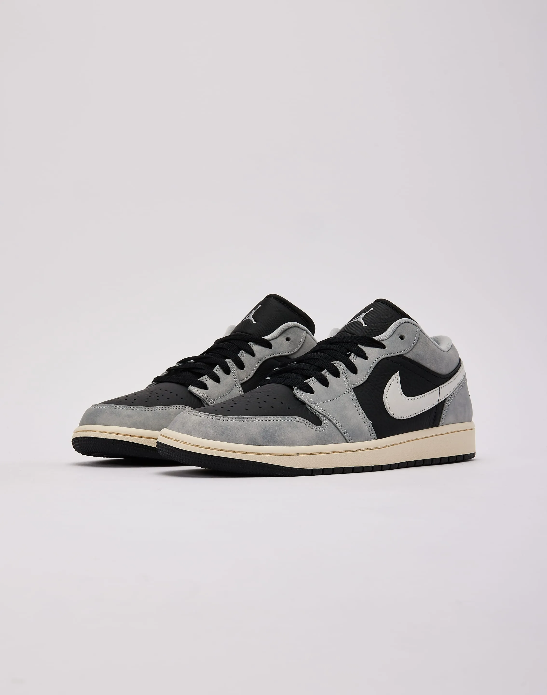 Soft Lining Boho Free Jordan  Air Jordan Low SE