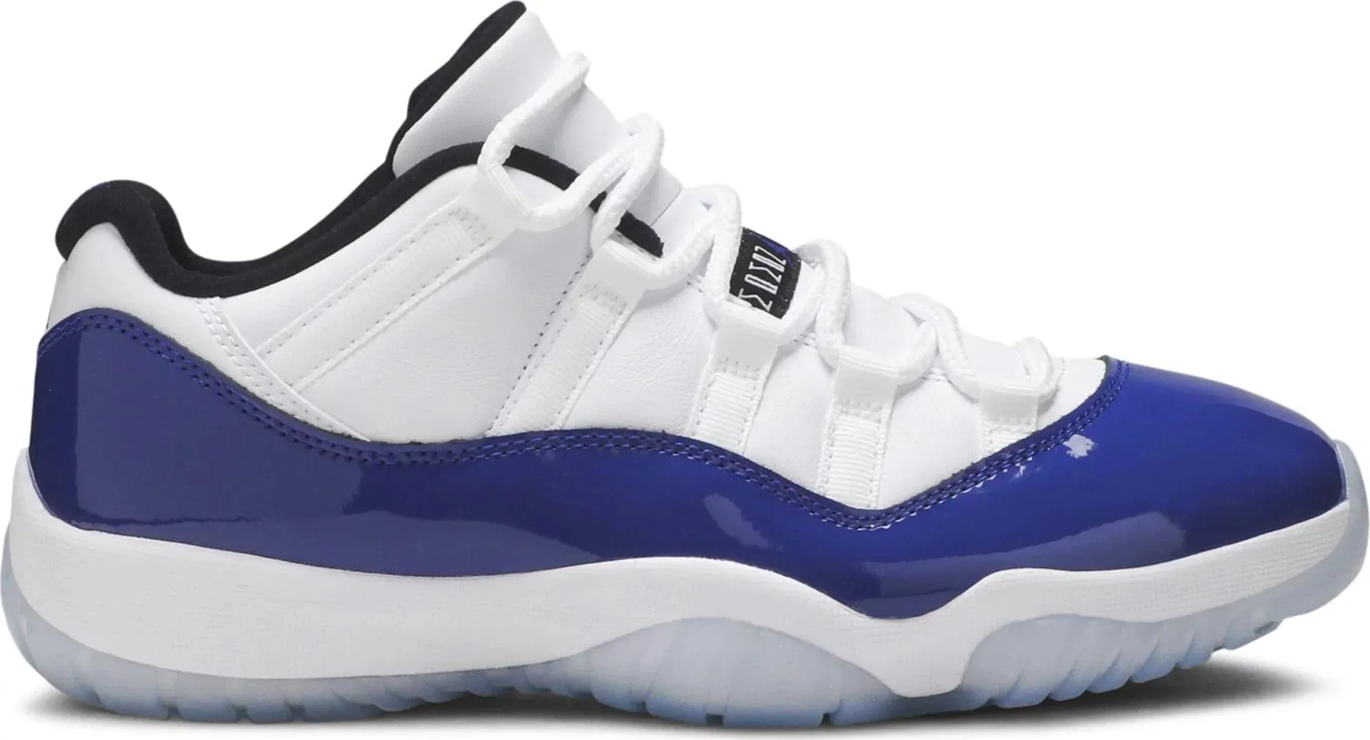 Jordan 11 Retro Low White Concord (Women's) High Top Style Cold Jog