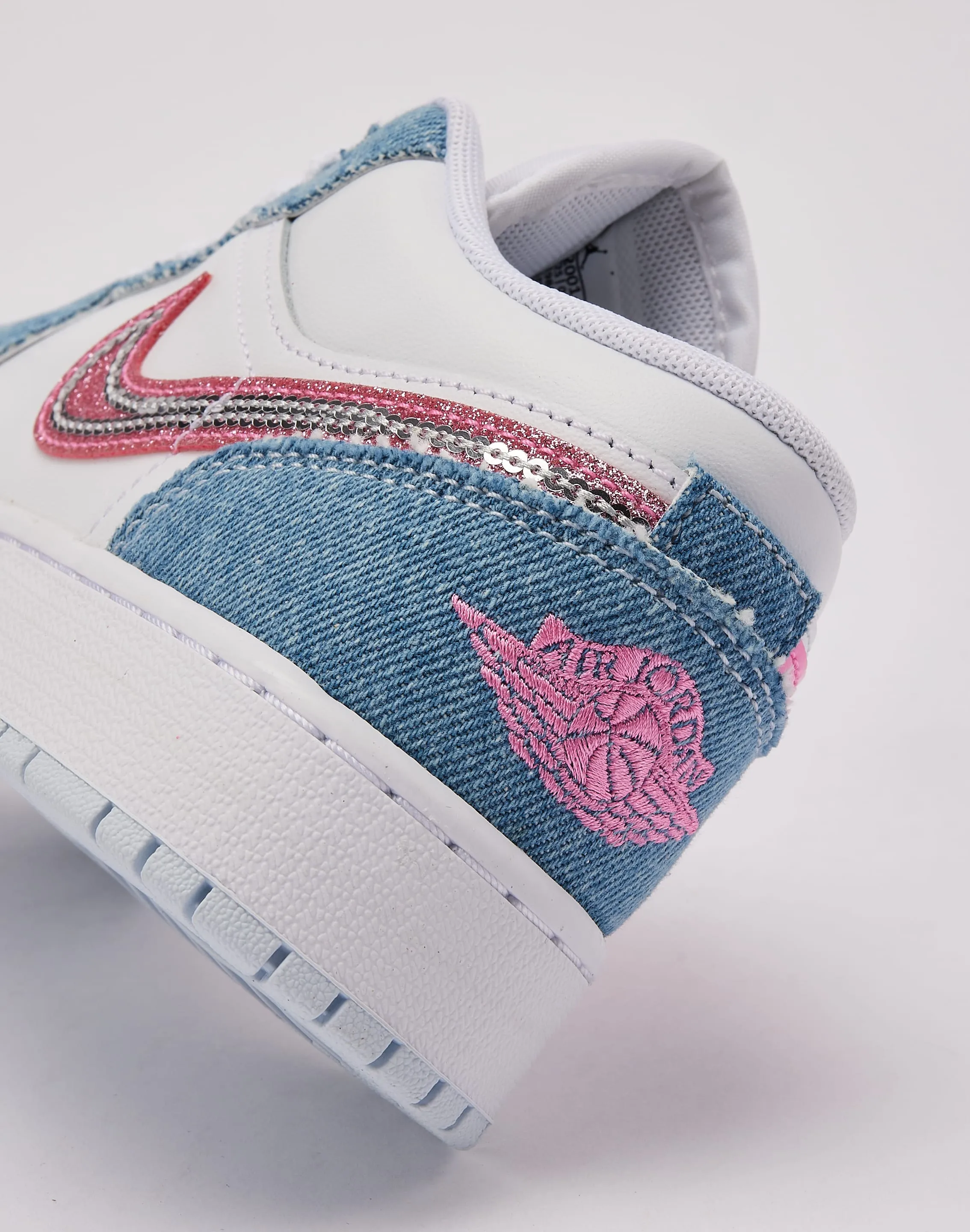 Jordan Air Jordan 1 Low SE Grade-School Step Ahead Angel Glow