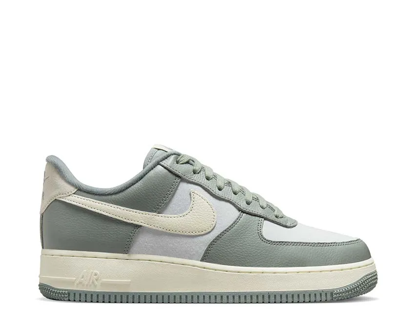 Nike Air Force 1 07 LX Weekend Trips Cloud Light