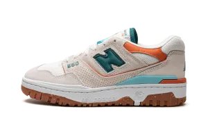 550 WMNS "Verdigris" Grip Hike Stylish Appeal