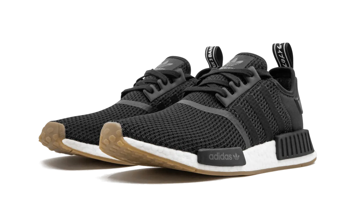 Fast Stride Pet Play NMD_R1