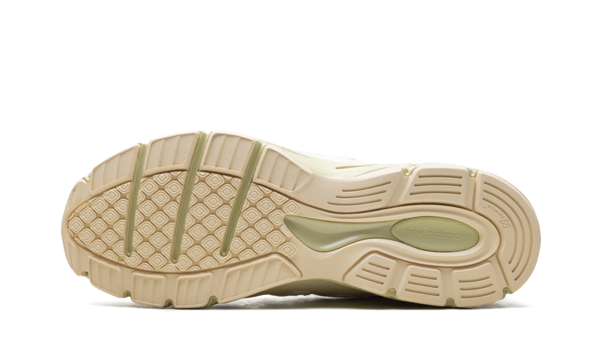 990v4 "Made in USA - Macadamia Nut" Suede Material Balanced feel