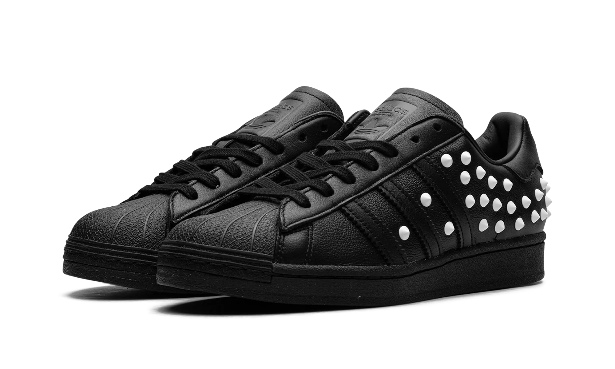SUPERSTAR WMNS "Cloud White Black" Blossom Lane On Track