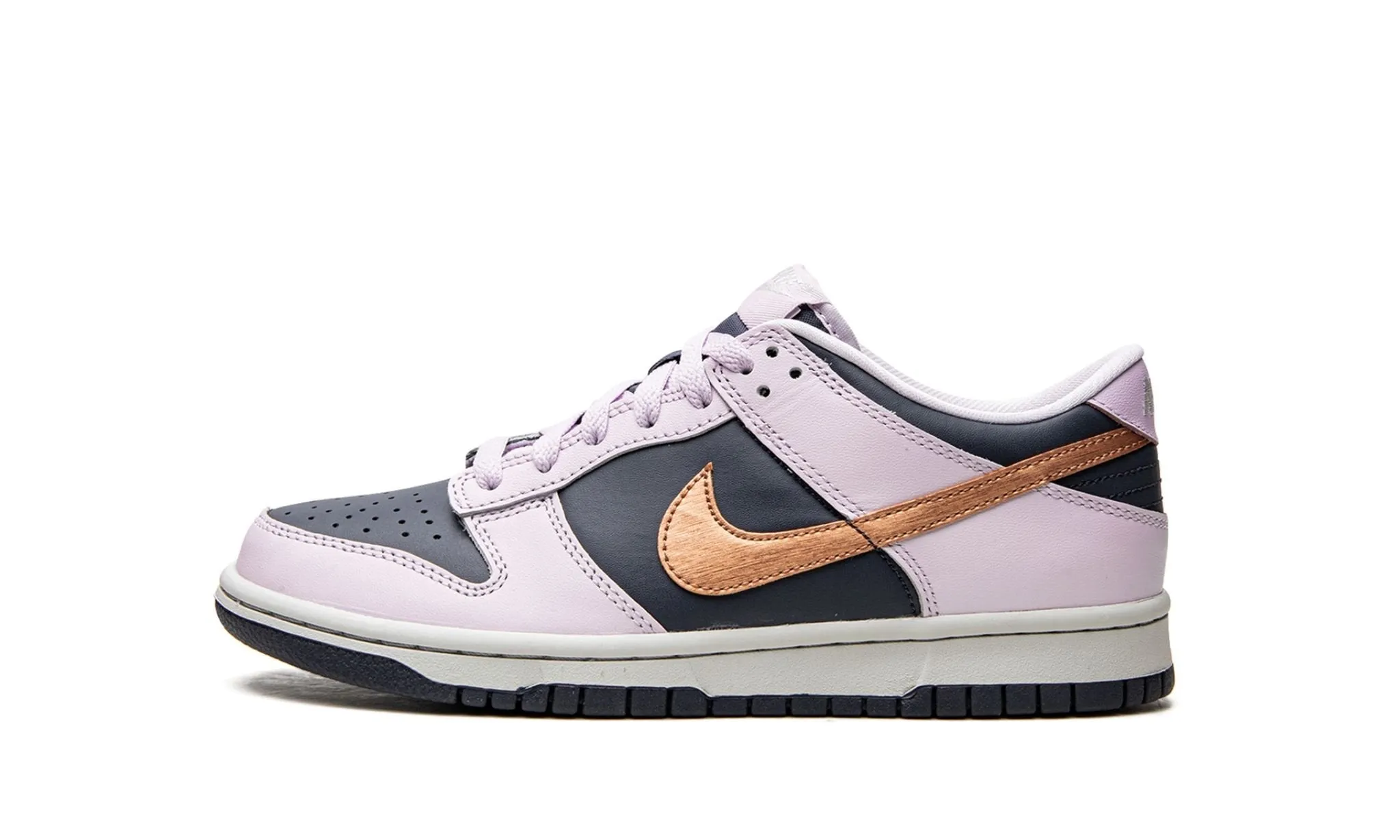 Work Ready Trip Pic Nike Dunk Low "Copper Swoosh" Grade School
