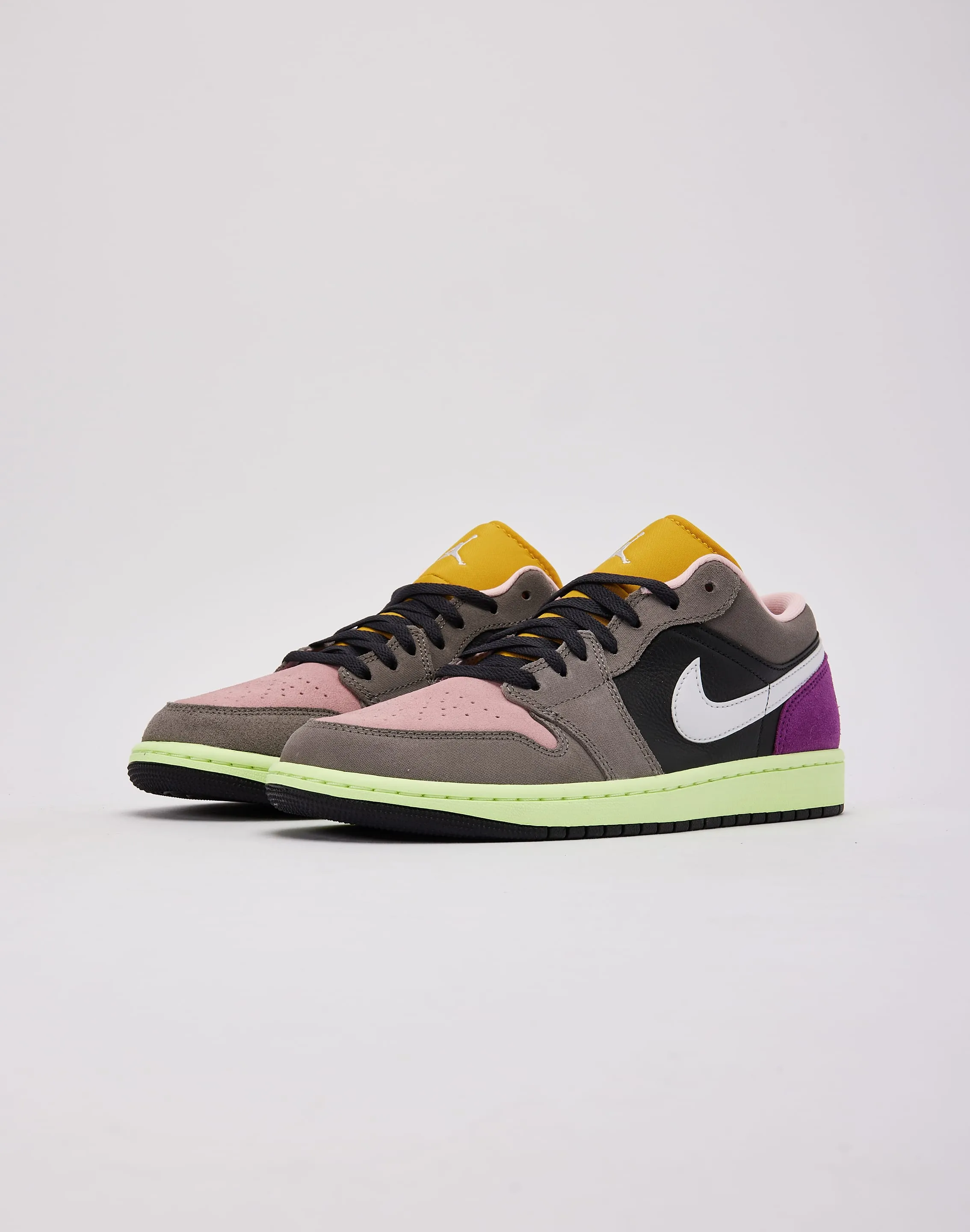 Jordan Air Jordan 1 Low SE Stylish