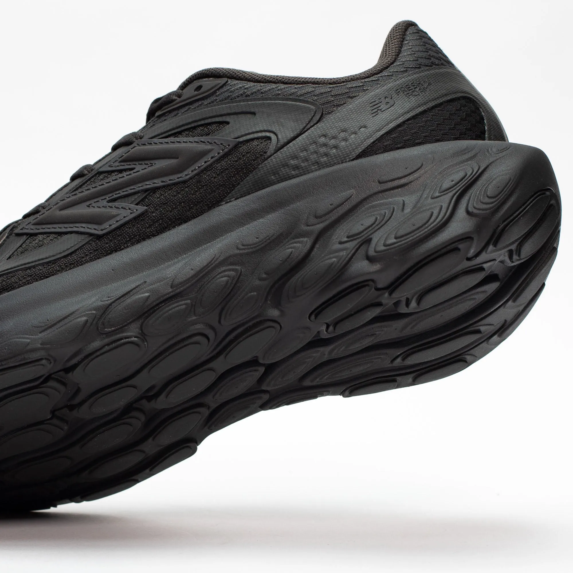 Canvas Cool Field Walk Fresh Foam Trainer