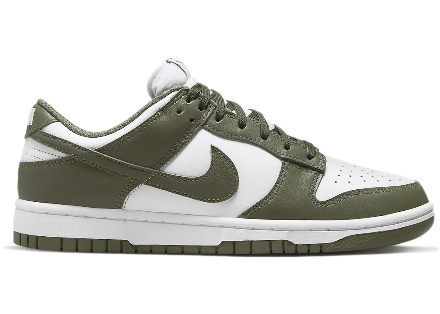 Fast Hike Nike Dunk Low Medium Olive (W)