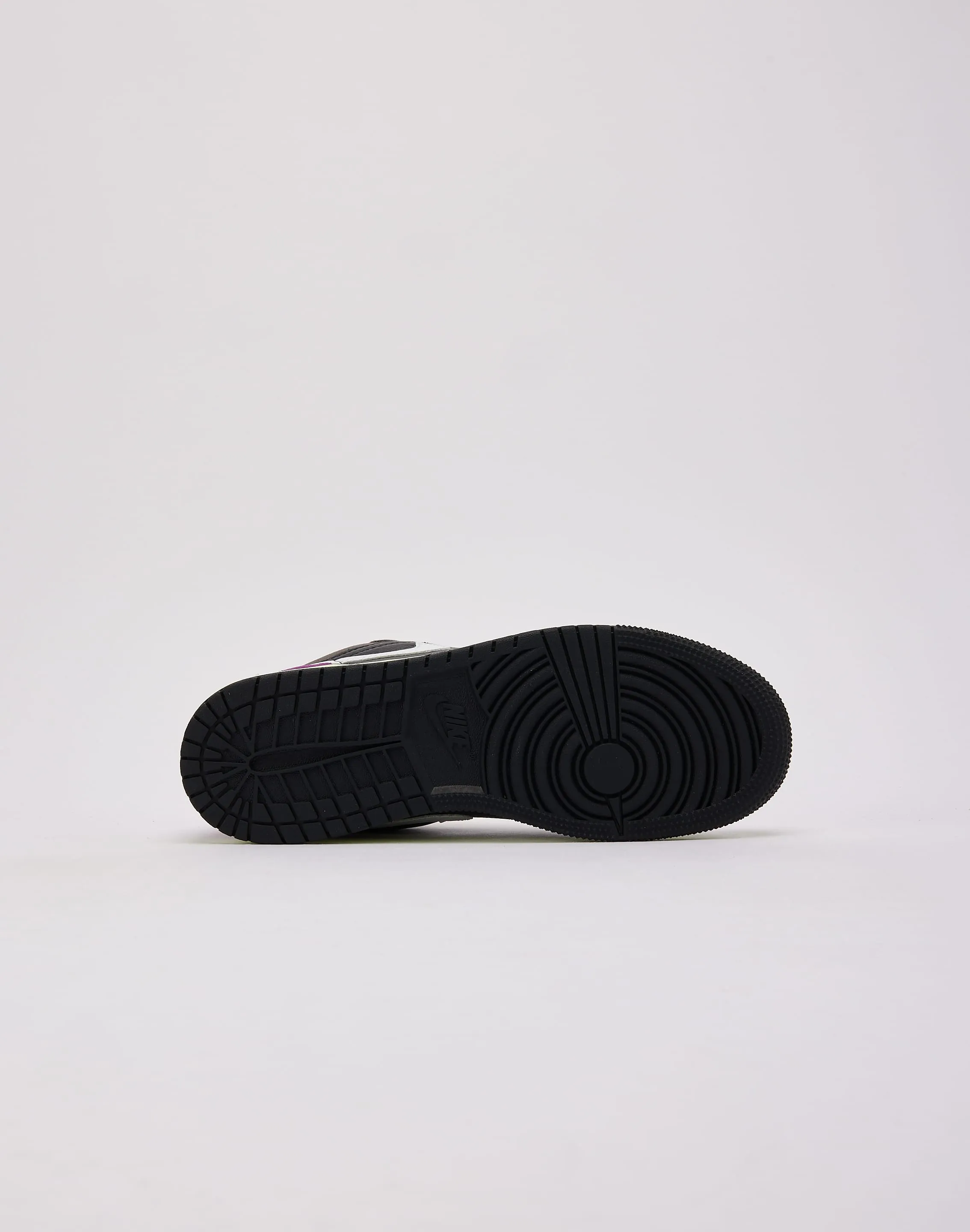 Jordan Air Jordan 1 Low SE Grade-School Play Mode Flexible Sole